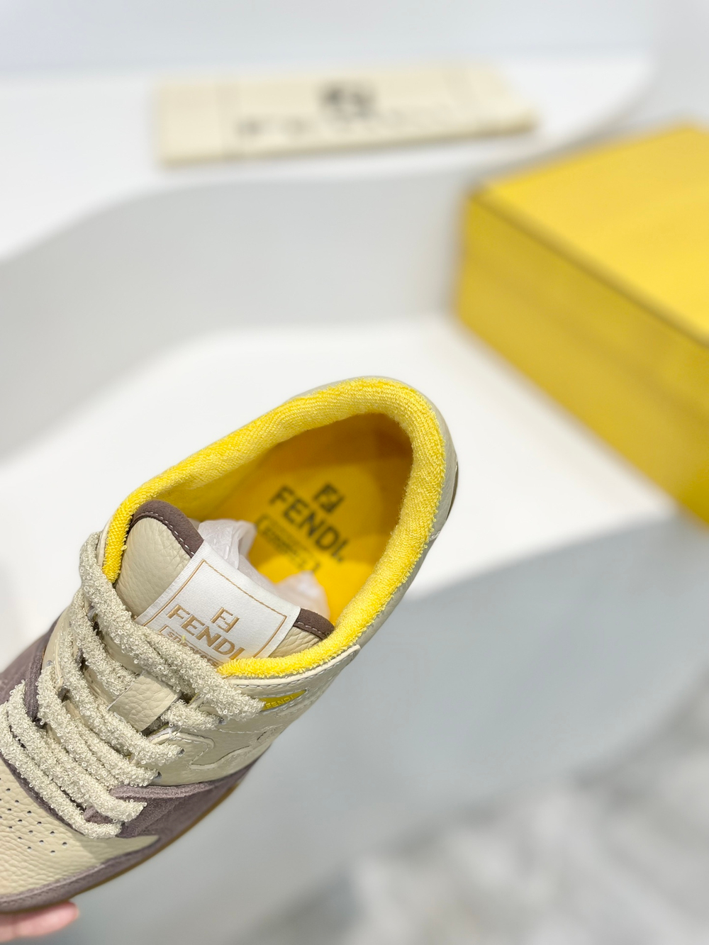 Fendi Sneakers