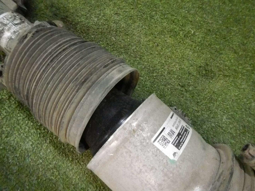 Стойка пневматическая передняя правая BMW X7 G07 (2019-н.в.)