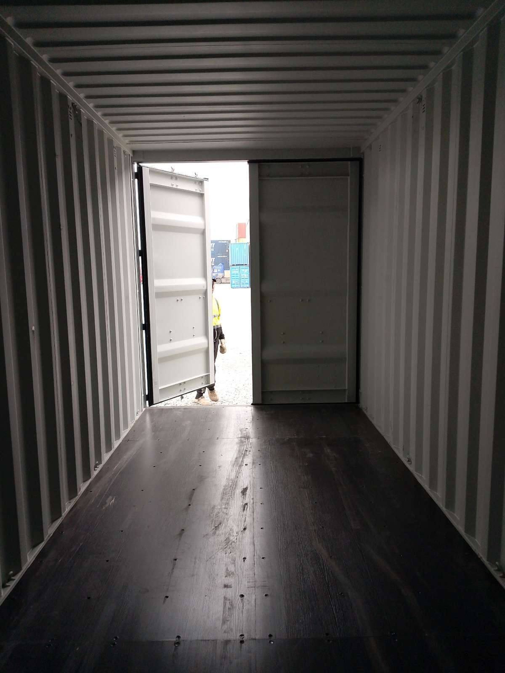 Контейнер 20 футов № XHCU2830390