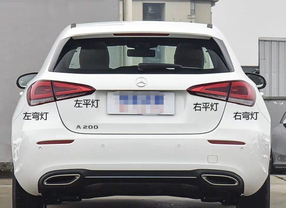 Задний фонарь оригинал Mercedes-Benz A200 A180 W177 хэтчбек
