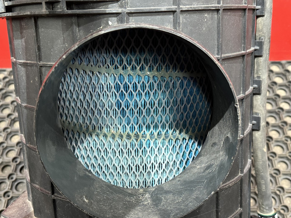 Корпус воздушного фильтра 2020г