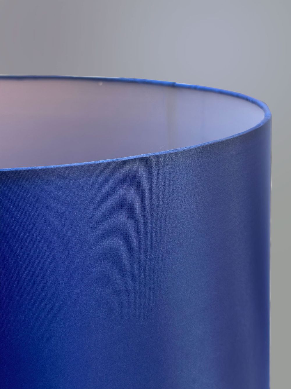 Настольная лампа BRTL3022