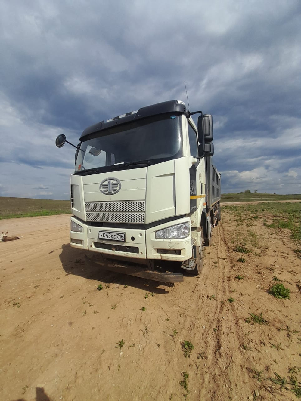 FAW J6 8x4 Самосвал СА3310Р66K24T4E5 (Дизельный, 11,1 л, 420 л.с., МТ)