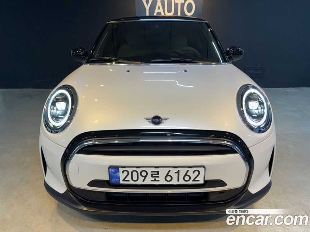 Mini Cooper Classic Plus (11.2023)