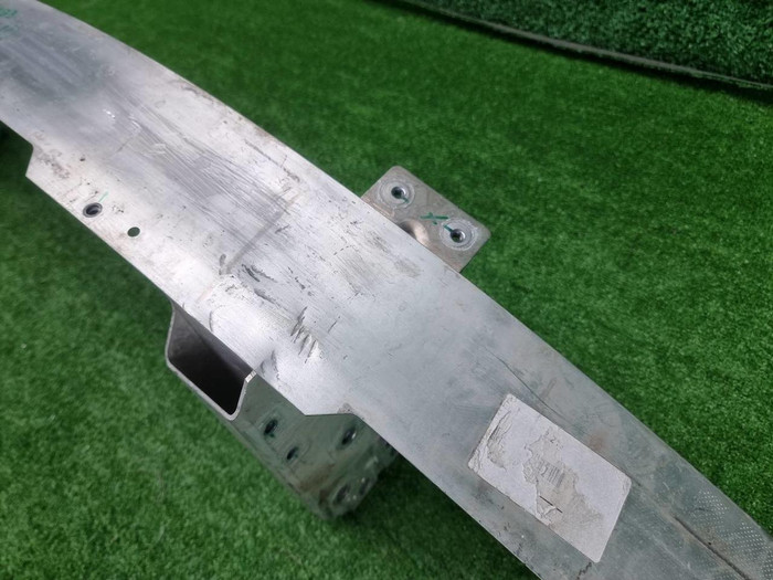 Усилитель передний BMW 3er G20 (2018-н.в.)