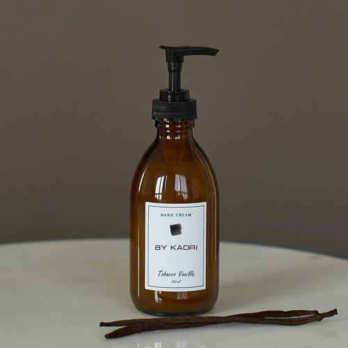 By Kaori Крем эмульсия для рук "TOBACCO VANILLA", 250 мл