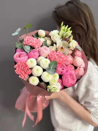 Авторский букет в розовой гамме