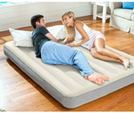 Мaтрас нaдувной Intex 64144 Pillow Rest King 183х203х25 см / Крoвать нaдувная Интeкс двухспальная велюровая королевского размера со встроенным подголовником