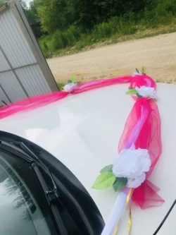 Свадебная лента на автомобиль