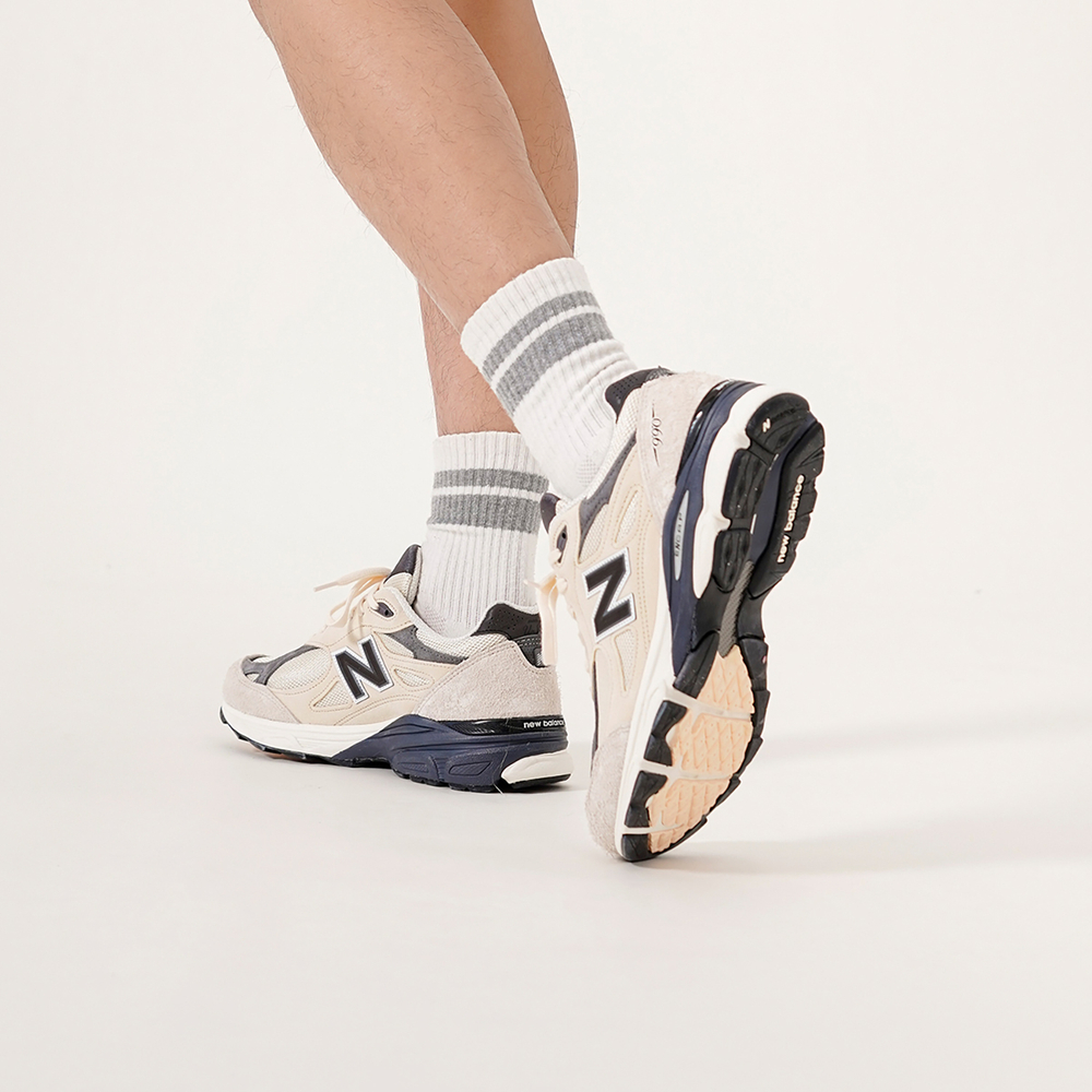 Кроссовки New Balance Nb 990 V3 "Teddy Made