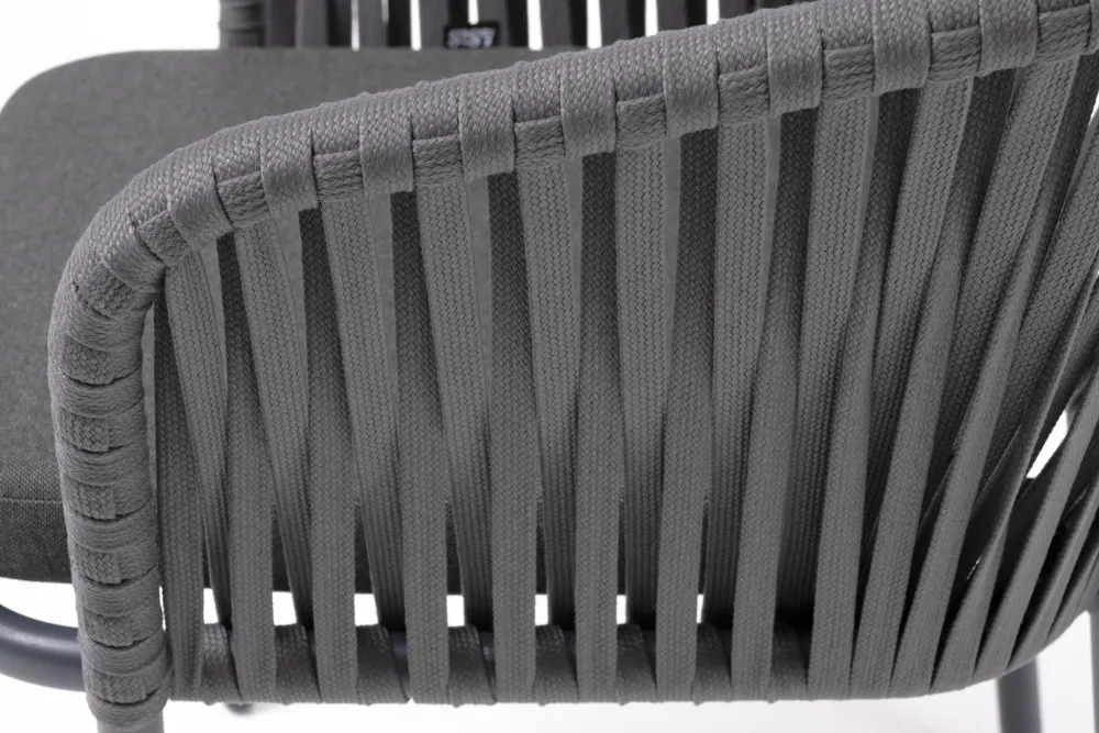 "Бордо" стул плетеный из роупа, каркас алюминий темно-серый (RAL7024) муар, роуп серый 15мм, ткань темно-серая 027