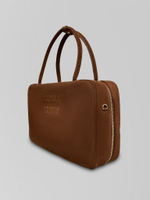 Сумка прямоугольной формы замшевая с логотипом спереди