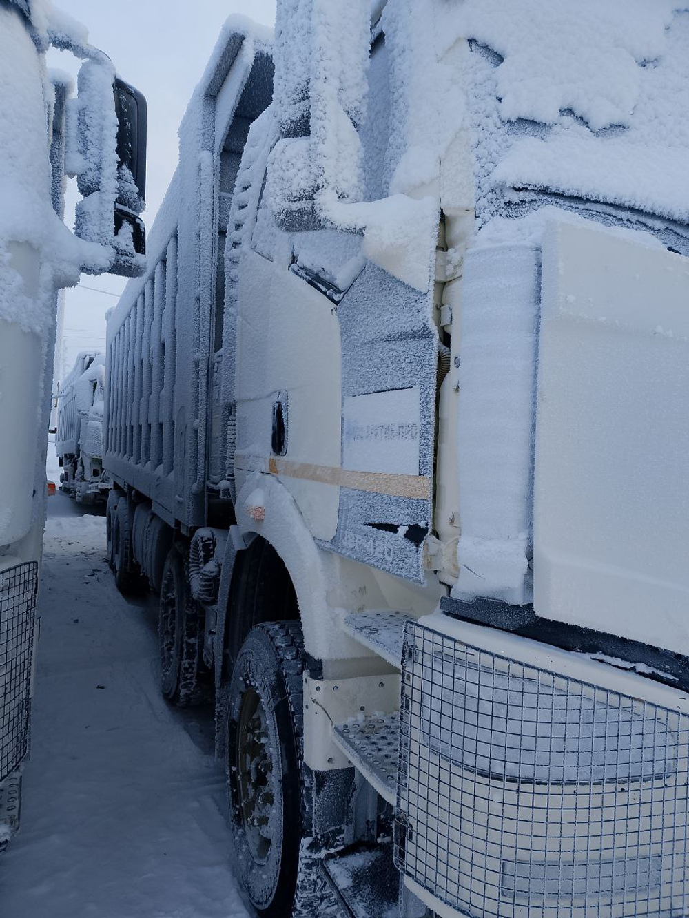FAW J6 8x4 Самосвал CA3310P66K24T4E5 (Дизельный, 11,1 л, 420 л.с., МТ)