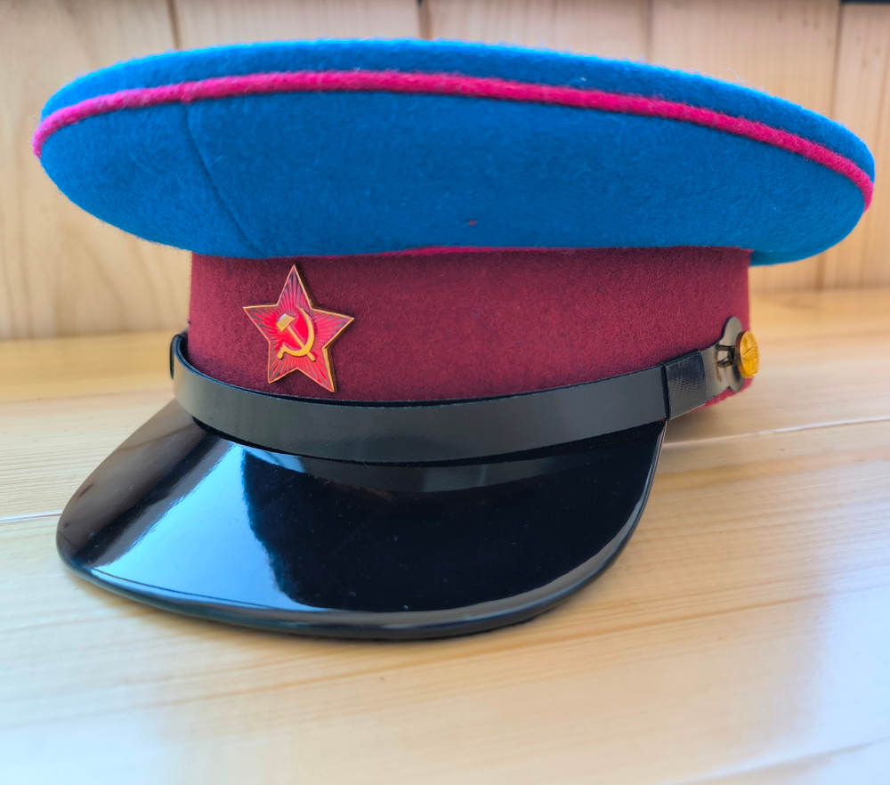 Фуражка офицерская НКВД СССР образца 1935-1945 г. г.