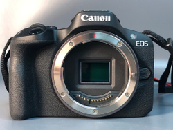 Canon EOS R50 Kit 18-45mm
