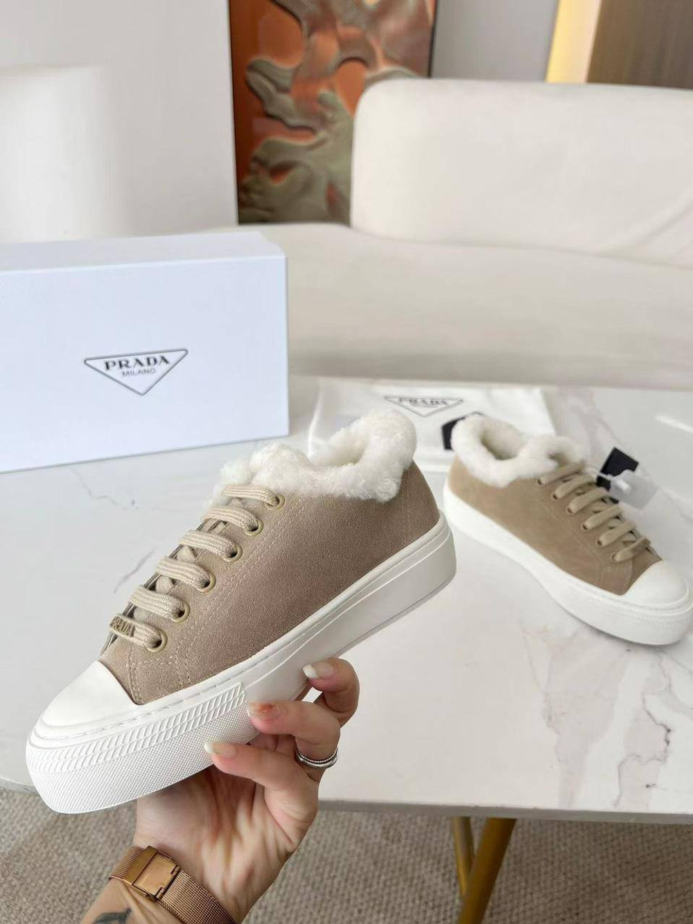 Кроссовки Prada