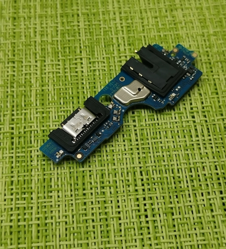 Infinix Smart 9 (X6532) Нижняя плата зарядки (Субплата) (ORIG-SP)