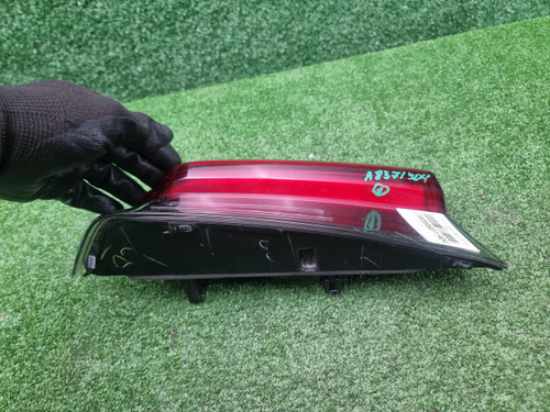 Фонарь левый внутренний BMW 3er G20 (2018-2022)