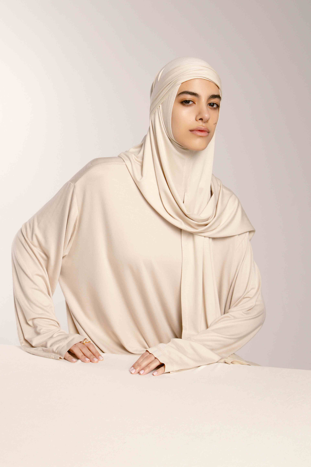 Хиджаб Молик тройка бежевый