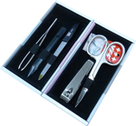 Немецкий фирменный маникюрный набор в 5 предметов ножницы для ногтей книпсер шабер пластик пинцет наклонный пилка металлическая из высококачественной стали в белый/розово-серый цвета в футляре из метала Solinger Yes 9315GAR в подарочной коробке