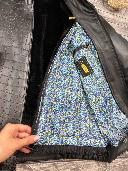 Меховая куртка со вставками кожи крокодила Zilli