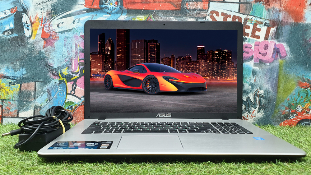 17.3" Ноутбук ASUS 4 ядра покупка/продажа