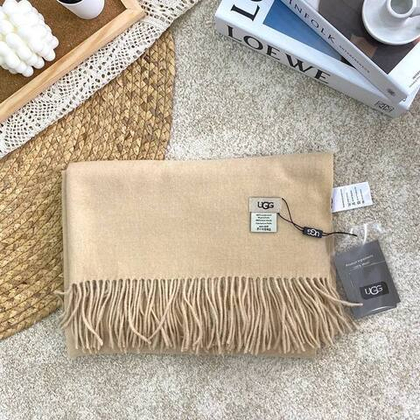 UGG Палантин - Sand