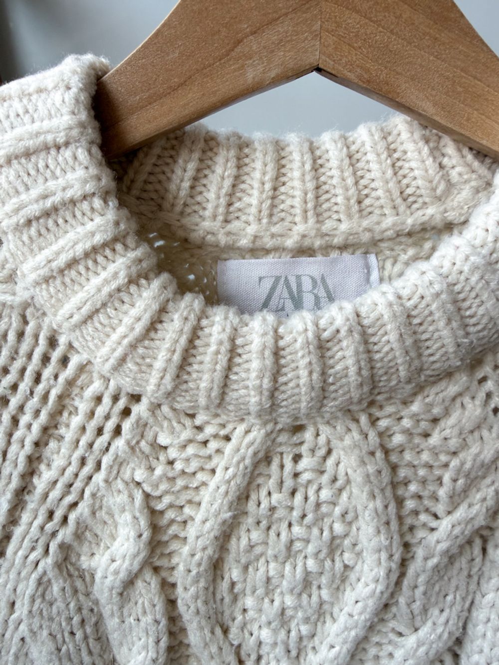 Вязаный свитер Zara, 116