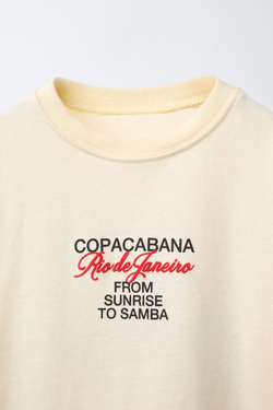 ZARA ФУТБОЛКА С РЕЛЬЕФНОЙ НАДПИСЬЮ, СВЕТЛО-ЖЕЛТЫЙ