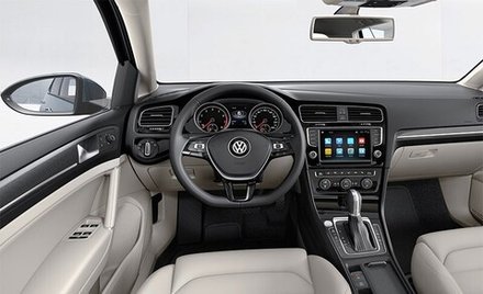 Навигационный блок для Volkswagen Golf 7 2013-2017 (с DVD приводом в бардачке) - Carmedia DZ-218 на Android 9.0, 2Гб-32Гб, 4G-SIM