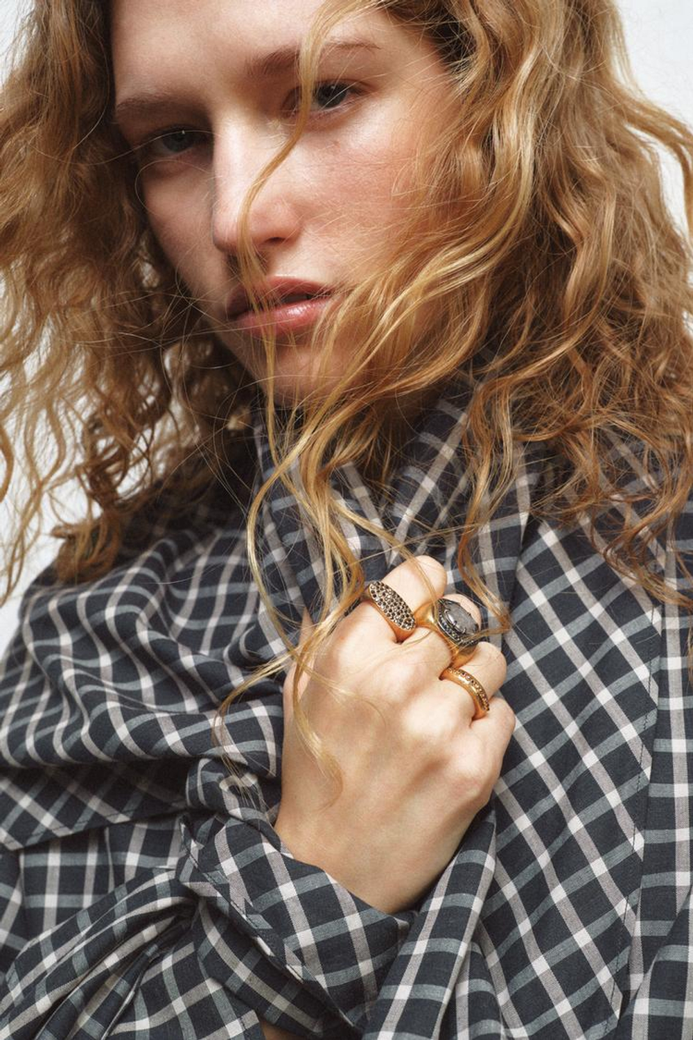 ZARA НАБОР ИЗ 3 КОЛЕЦ С КАМНЕМ, ЗОЛОТИСТЫЙ