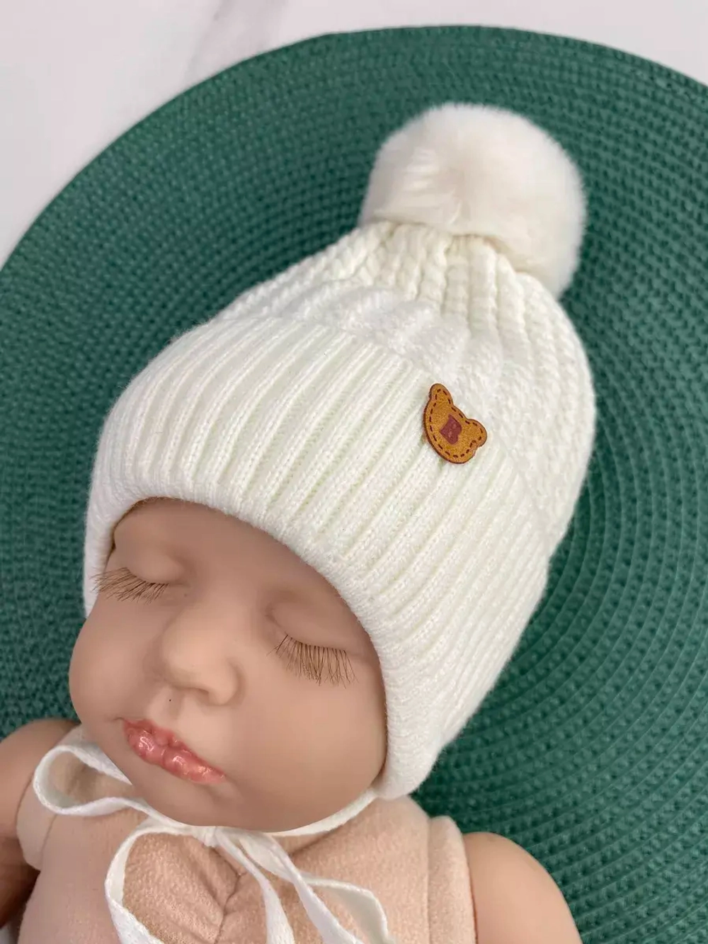 Шапка утепленная для новорожденного