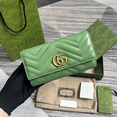 Gucci Marmont Continental Wallet