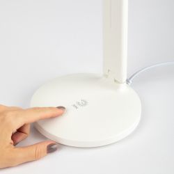 Настольный светильник ЭРА NLED-526-10W-W светодиодный белый | Светодиодные настольные лампы