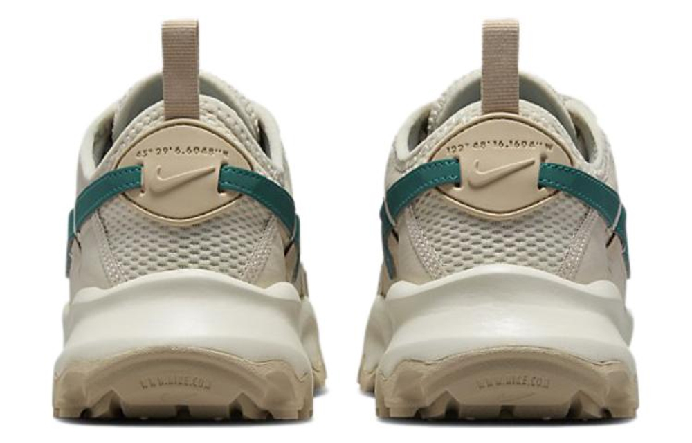 Nike Tc 7900 Light Orewood Brown Geode Teal Women"s