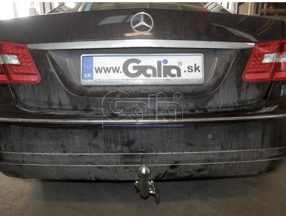 Оцинкованный фаркоп на Mercedes E-Class w212 седан, кроме AMG 2009-2016 (без электрики), Galia M138C