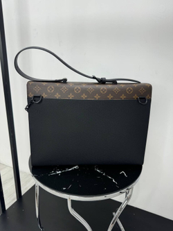 Портфель Louis Vuitton
