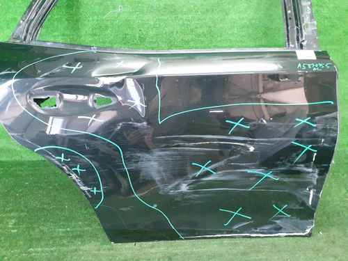 Дверь задняя правая Lexus LS 5 (2017-н.в.)