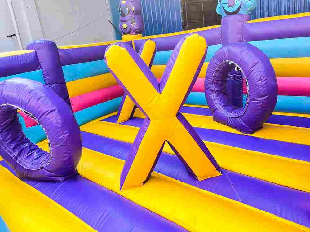 Коммерческий надувной батут «Космический калейдоскоп» 17,5*8,5*6 м