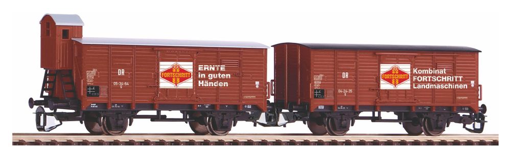 Набор из 2-х грузовых вагонов G02 Fortschritt DR III