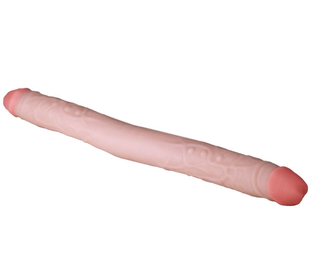 Двусторонний фаллоимитатор LOVETOY из неоскина, телесный