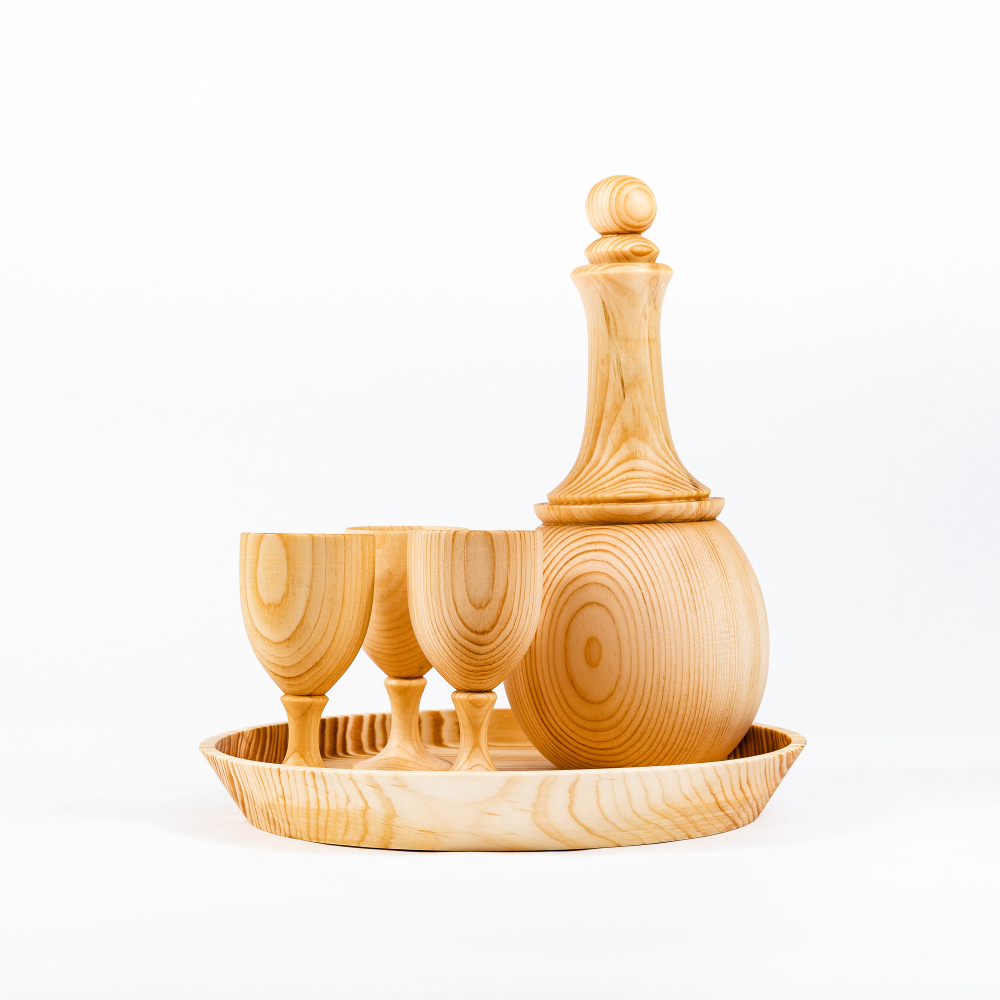 Графин с тремя рюмками на подносе RN1