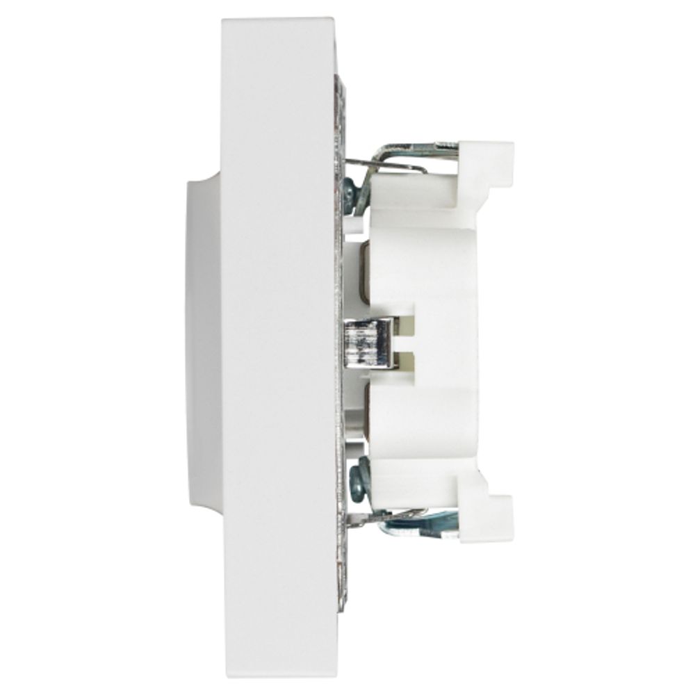 Розетка Intro Accent 6-208-01 двойная с заземлением 2X2P+E Schuko со шторками 16А-250В IP20 СУ AL/CU белый | Intro