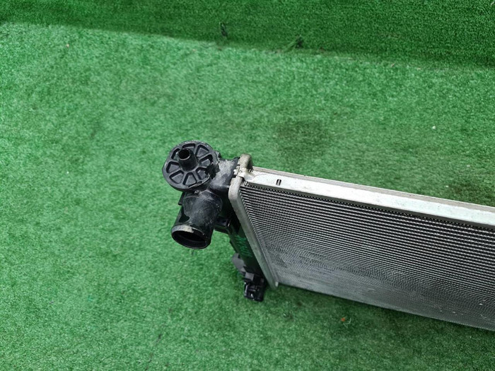 Радиатор охлаждения Toyota C-HR (2016-2023)