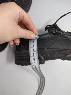 Ботинки черные на шнурках 36 размер, новые