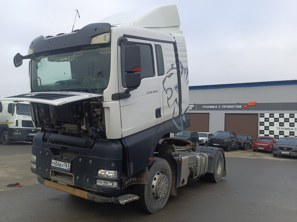 SITRAK C7H 4x2 Седельный тягач ZZ4186V361HE (Дизельный, 12,4 л, 480 л.с., АТ)