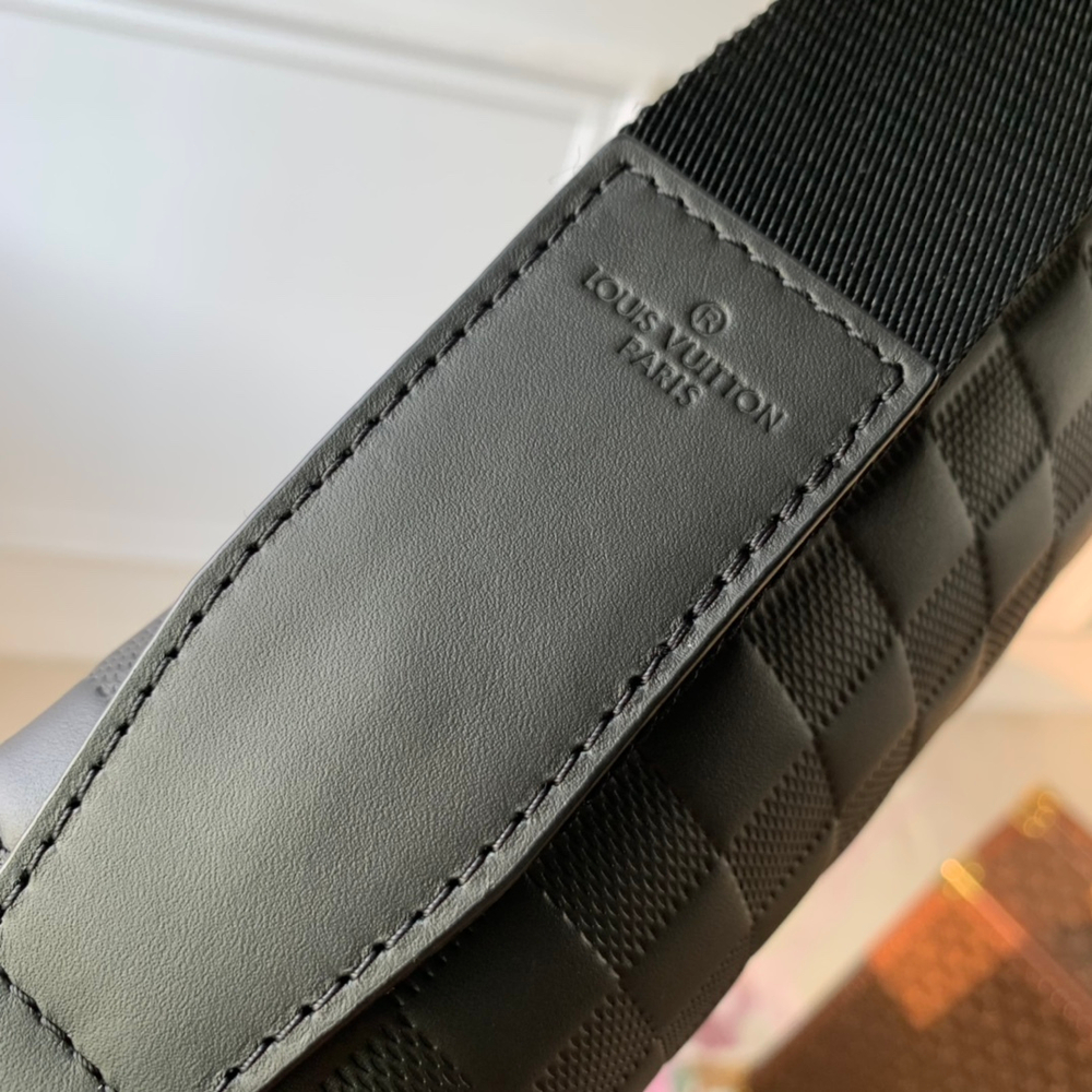Louis Vuitton District PM Messenger Bag