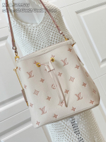 Louis Vuitton NeoNoe MM