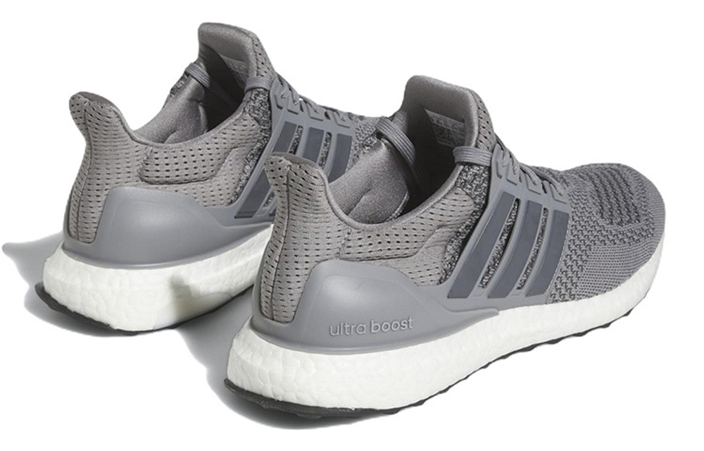 Кроссовки Adidas Ultraboost 1.0