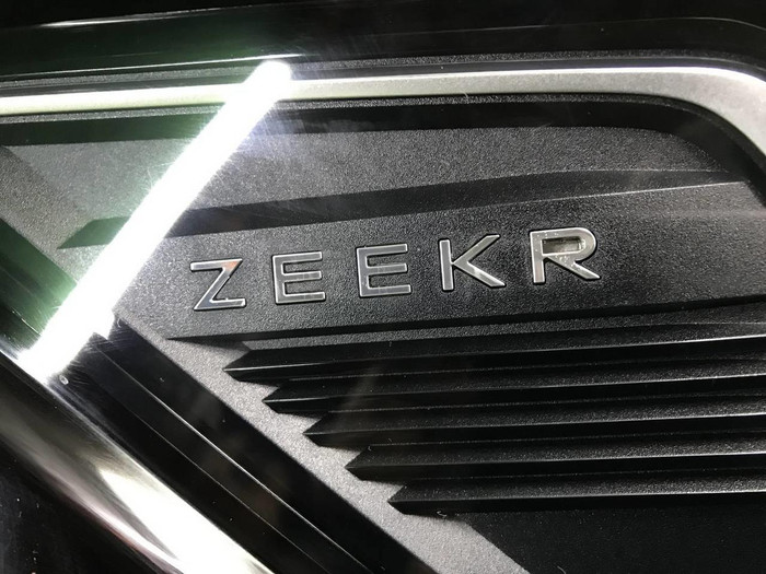 Фонарь левый внешний Zeekr 001 (2021-н.в.)